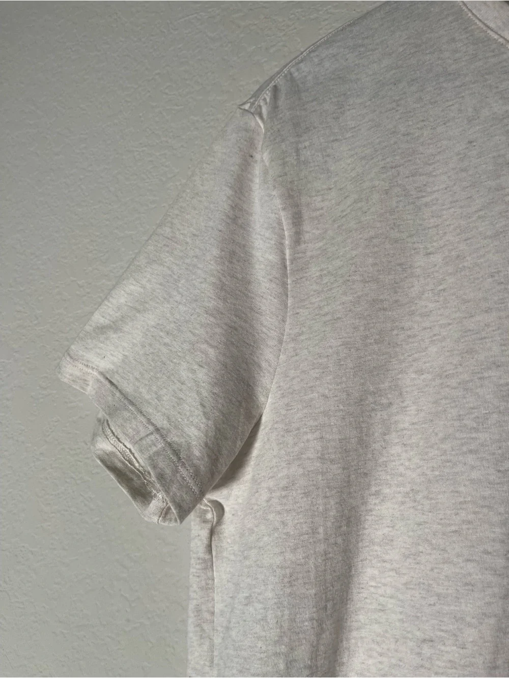 Everlane Men’s Organic Cotton Tee Size  Medium Uniform Line in Oatmeal - Picture 3 of 11